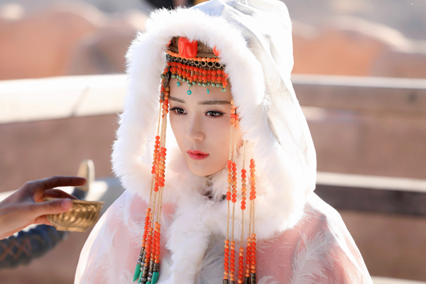 湯晶媚《塞上迷情》熱播 “金融女鳄”跨越古今尋寶探險-第5張圖片 湯晶媚《塞上迷情》熱播 “金融女鳄”跨越古今尋寶探險-第5張圖片