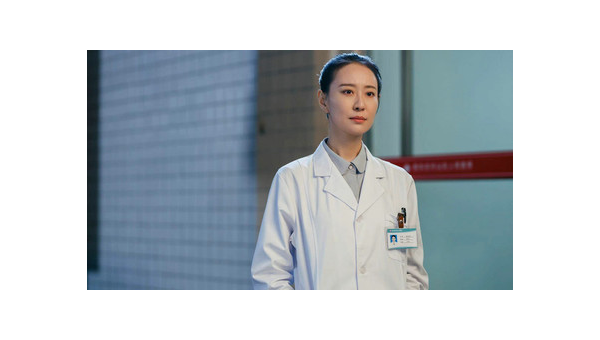 正能量!王樂君領銜主演《沸騰的群山》央視首播 聚焦村醫緻敬一線工作者-第1張圖片 正能量!王樂君領銜主演《沸騰的群山》央視首播 聚焦村醫緻敬一線工作者-第1張圖片